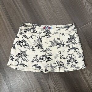 Urban Outfitters Black and Cream Patterned Skirt
